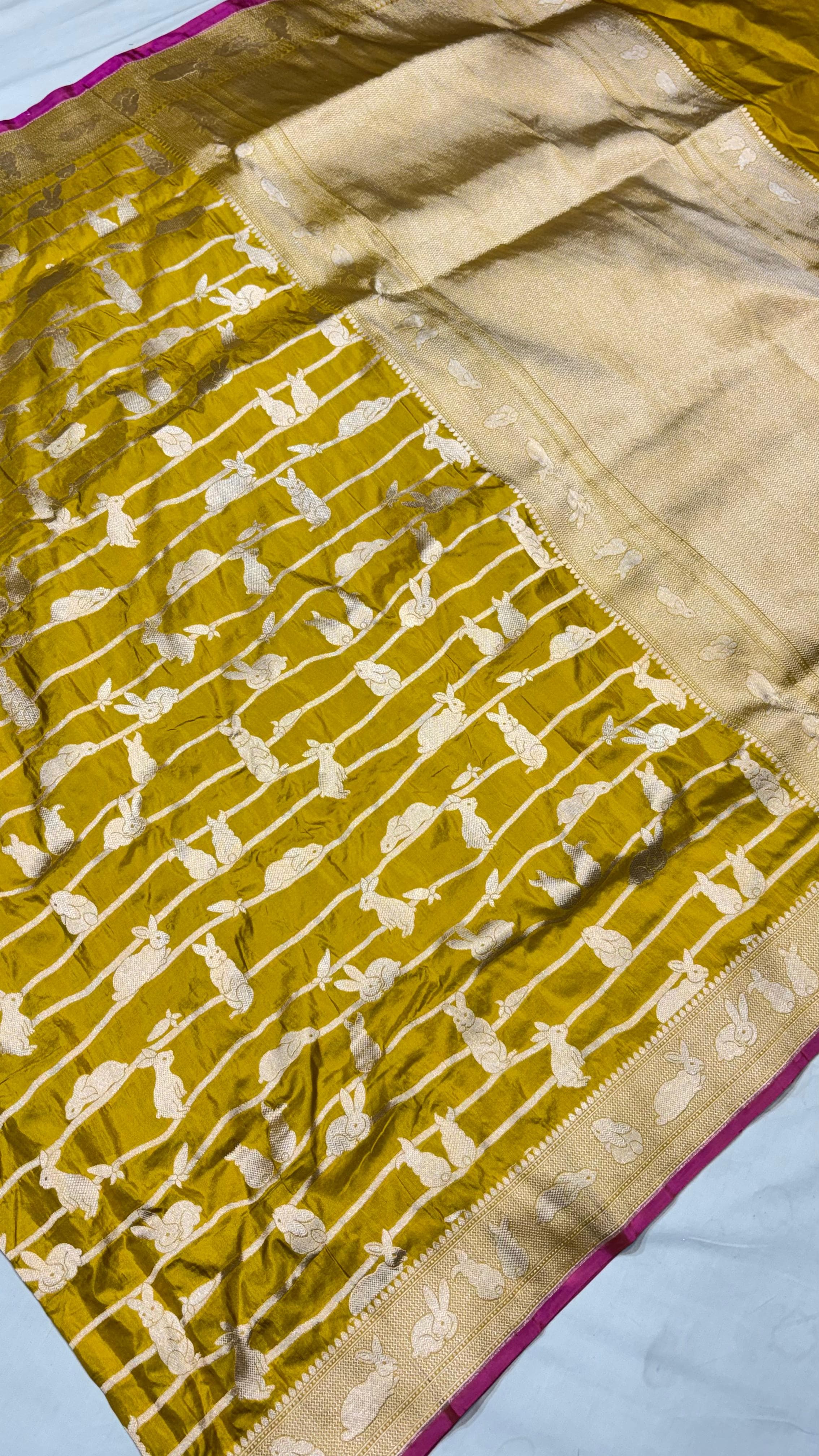Pure Handwoven Silk Katan Saree - Look 10 - View 2