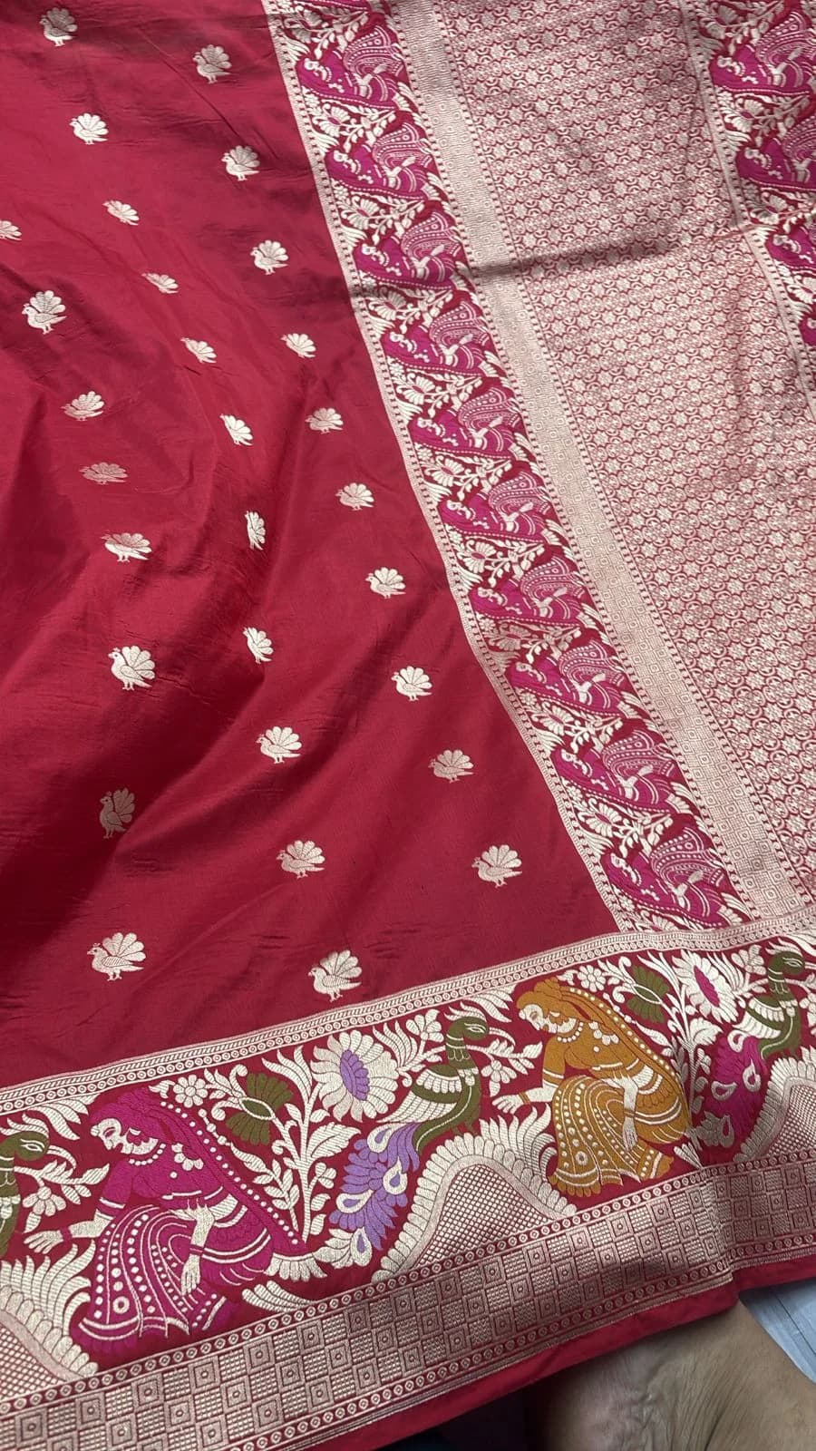 Crimson Meenakari Heritage Saree - View 2