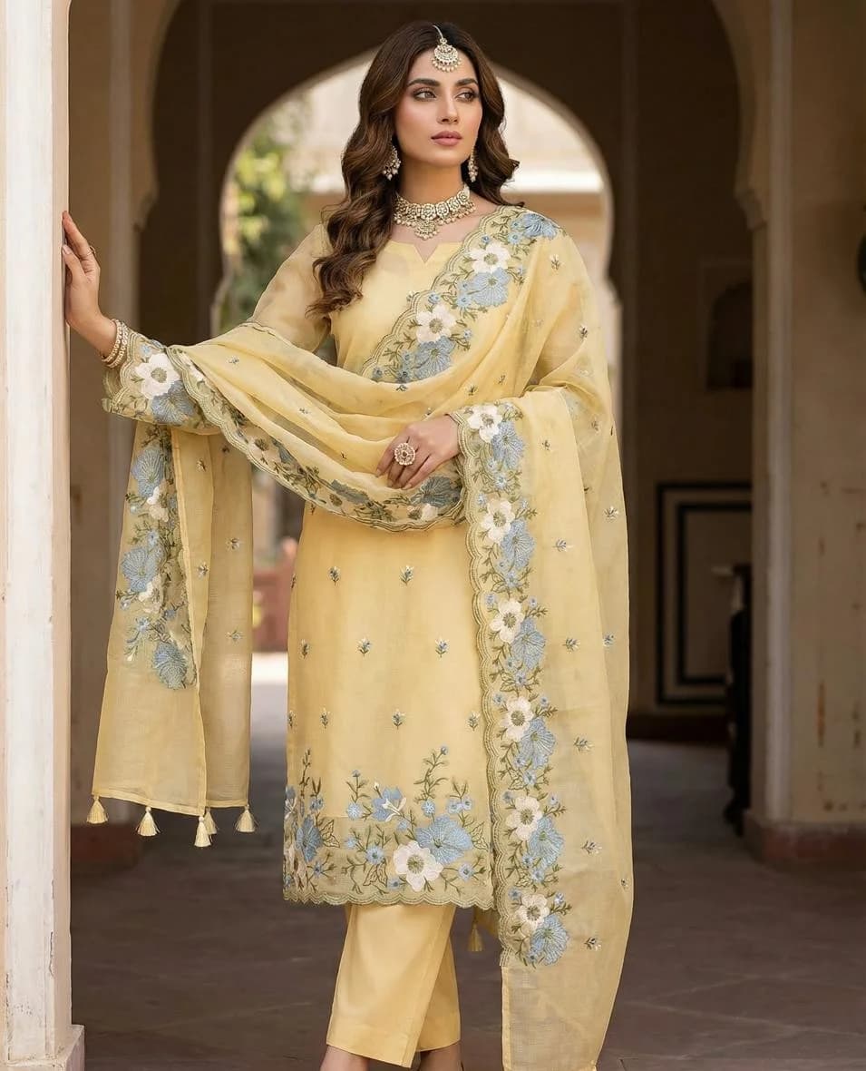 Heritage Suit Ensemble 3 - View 1